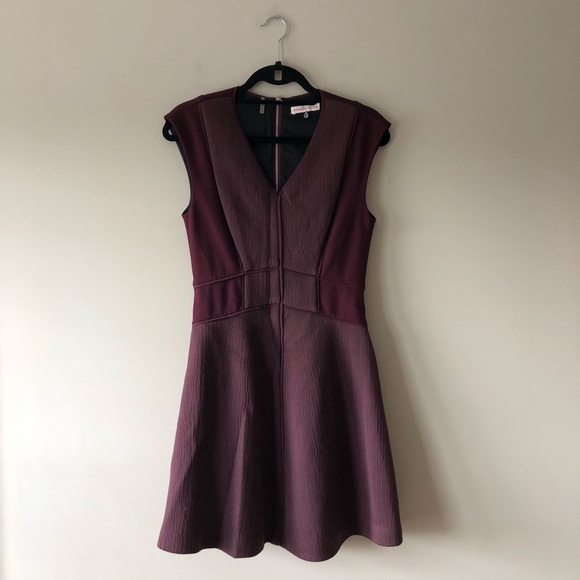 Rebecca Taylor Dresses & Skirts - Rebecca Taylor burgundy v neck sleeveless dress